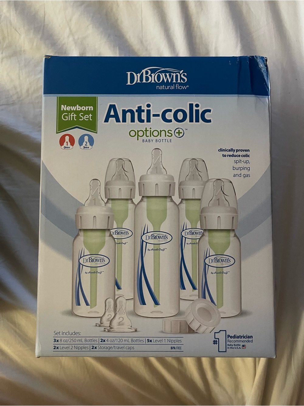 Dr. Brown's Anti-Colic Newborn Gift Set - White & Green